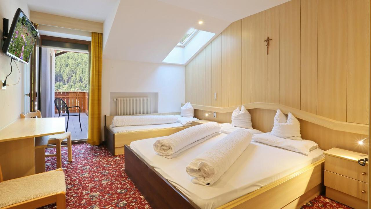 Pension Alpenhof B&B Colle Isarco Kültér fotó