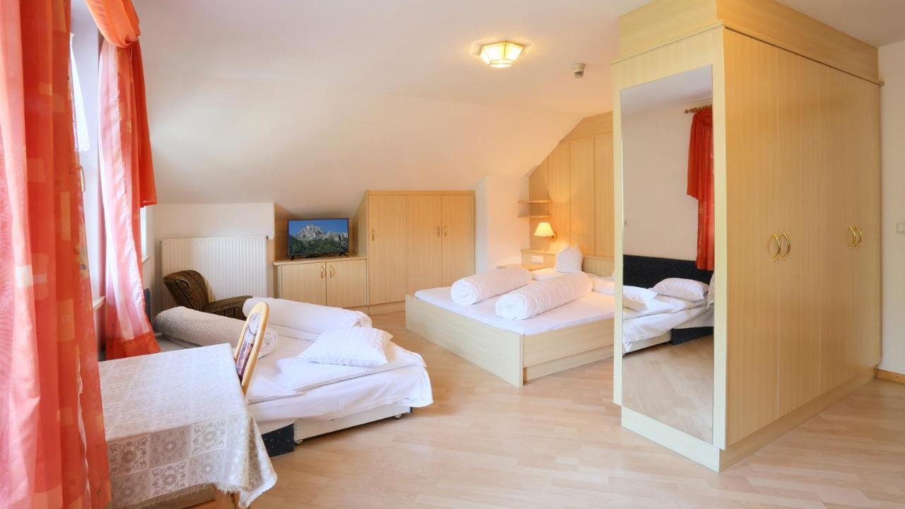 Pension Alpenhof B&B Colle Isarco Kültér fotó